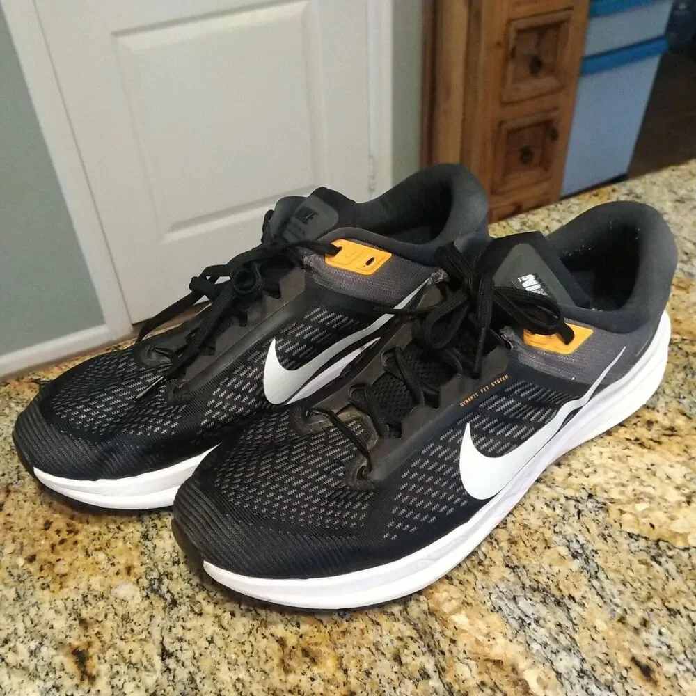 Nike size 12.5 Air Zoom Structure 24 DA8535 003 Black / Pure Platinum